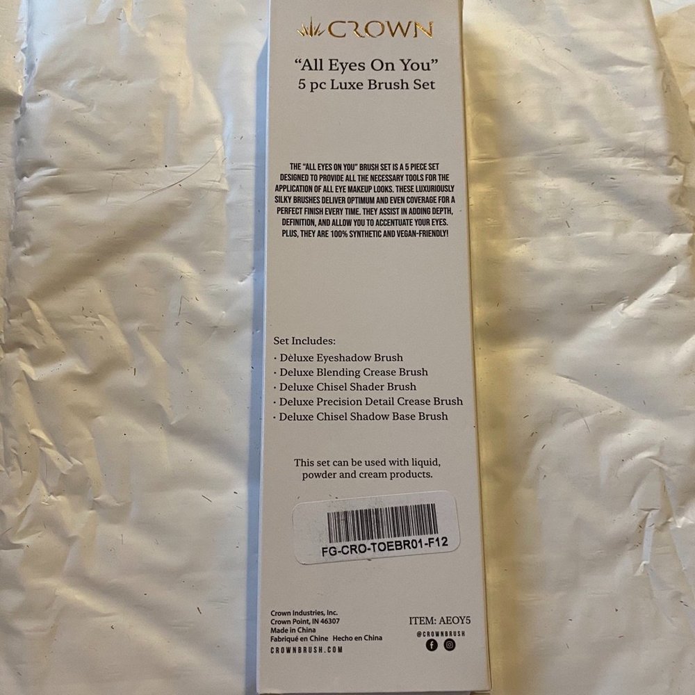 CROWN BRUSH All Eyes On You 5-Pc Luxe Brush Set - Picture 4 of 6